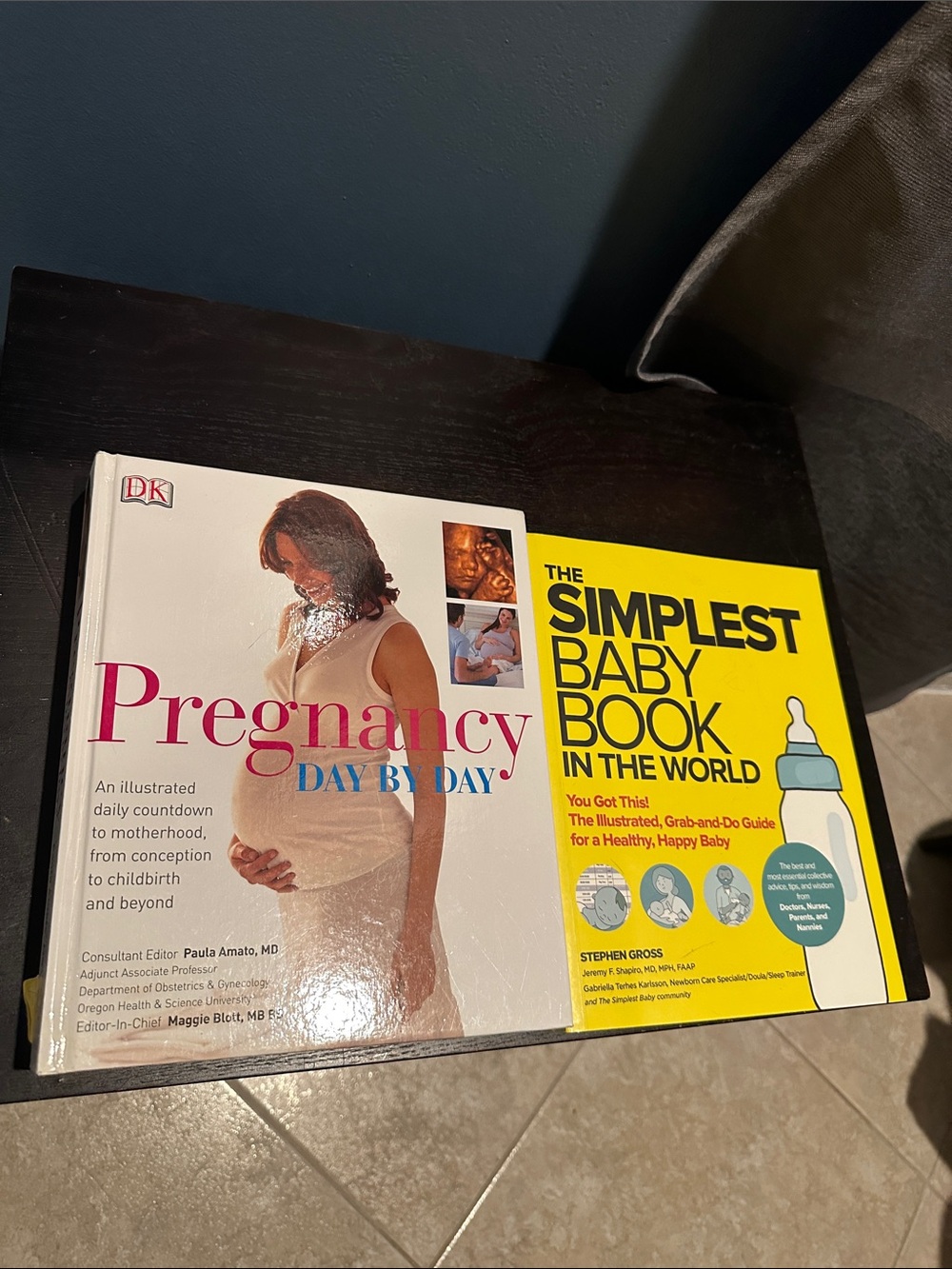 Pregnancy Day by Day & The Simplest Baby Book - Pink, Yellow Covers